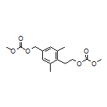 甲氧基甲酸[2-[4-(甲氧基羰基氧基甲基)-2,6-二甲基苯基]乙基]酯