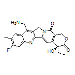 (S)-11-(氨甲基)-4-乙基-8-氟-4-羟基-9-甲基-1H-吡喃并[3’,4’:6,7]吲嗪并[1,2-b]喹啉-3,14(4H,12H)-二酮