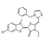 3-苄基-2-((Z)-((E)-5-(6-氯-3-甲基苯并[d]噻唑-2(3H)-亚基)-3-乙基-4- 氧代噻唑啉 -2-亚基)甲基)噻唑-3-鎓氯化物